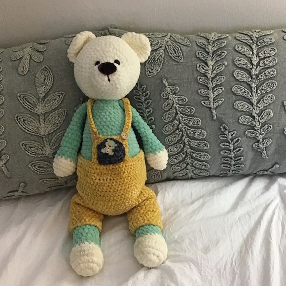 Handmade crocheted bear - Picture 1 of 12